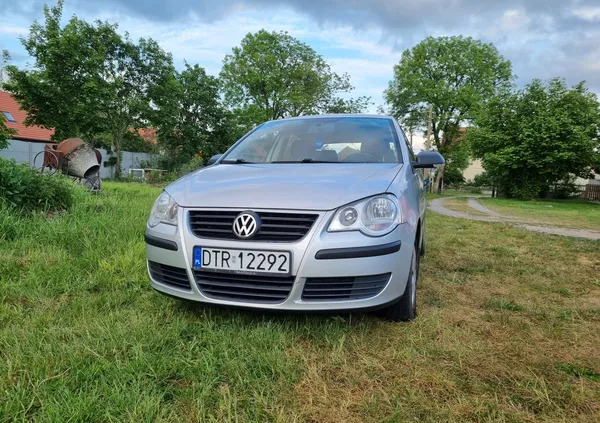 samochody osobowe Volkswagen Polo cena 12900 przebieg: 150000, rok produkcji 2008 z Łapy